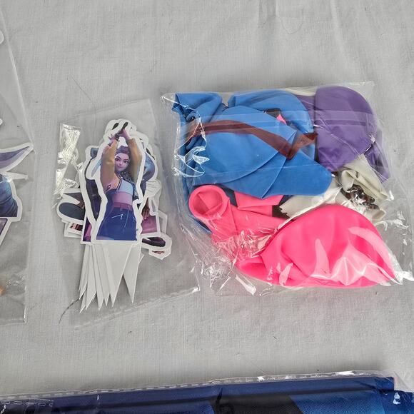 K Pop Demon Hunters Happy Birthday Party Supplies New Sealed - Picture 3 of 10